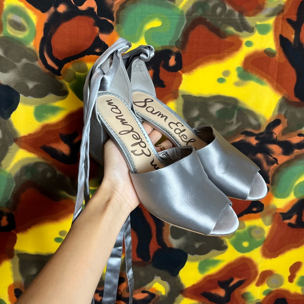 Sam Edelman Odele Silver Satin Wrap Around Ankle Heels Womens Size 8